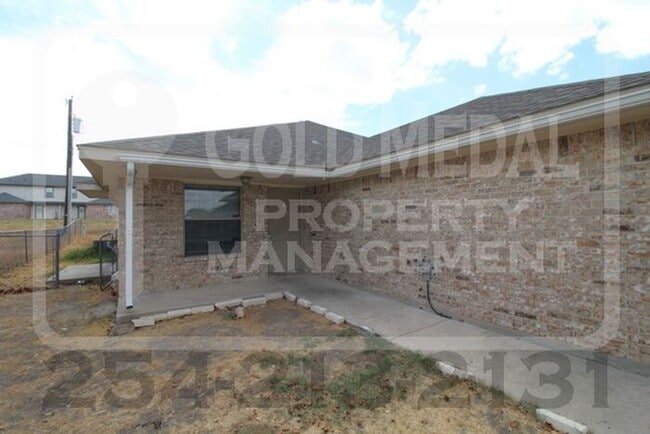 Foto del edificio - 2802 Alma Dr