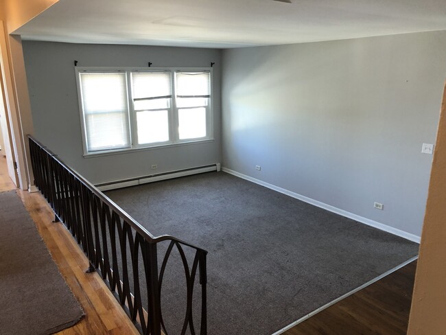 Building Photo - 535 Ida Ct