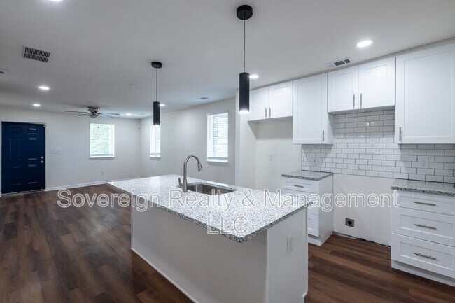 Foto del edificio - 450 Paines Ave NW