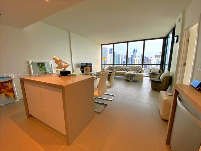Foto del edificio - 1600 NE 1st Ave