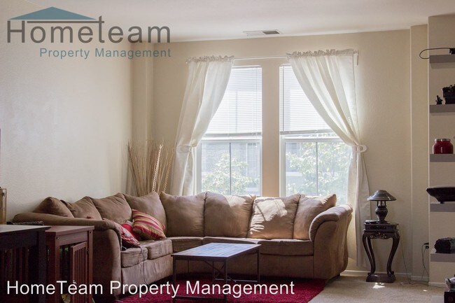 Foto del edificio - 4 br, 4 bath House - 2704 Slippery Elm Court