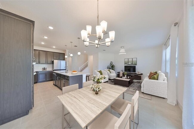 Building Photo - 933 Signet Dr
