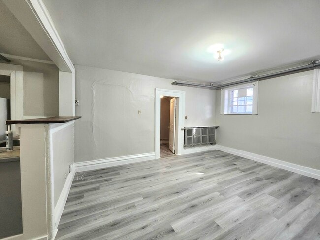 Building Photo - 91 Carleton St