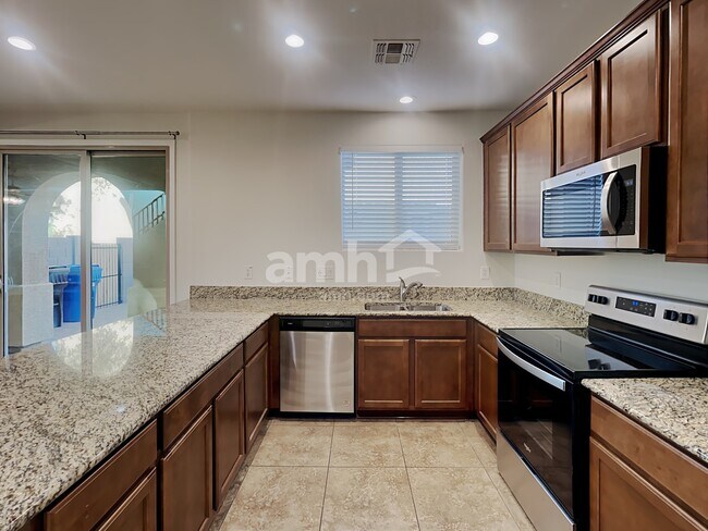 Foto del edificio - 2865 S Hansen Dr