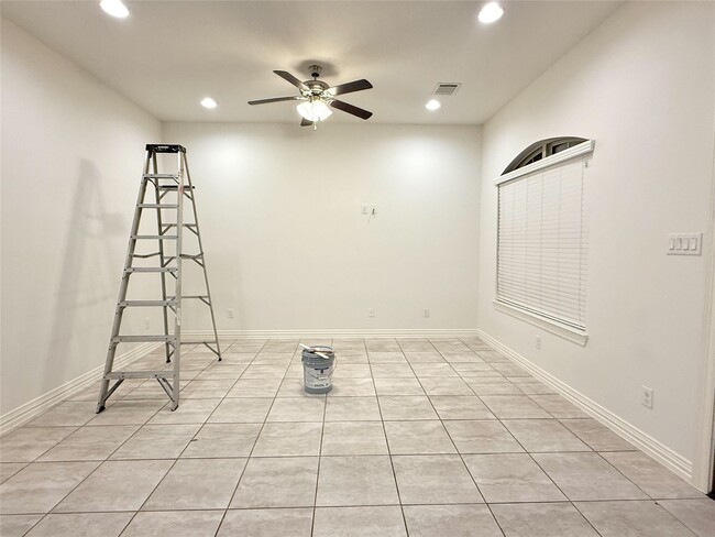 Building Photo - 2610 Appian Wy