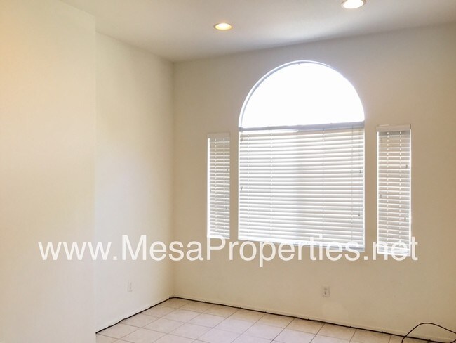 Building Photo - 7266 Aloe Ct