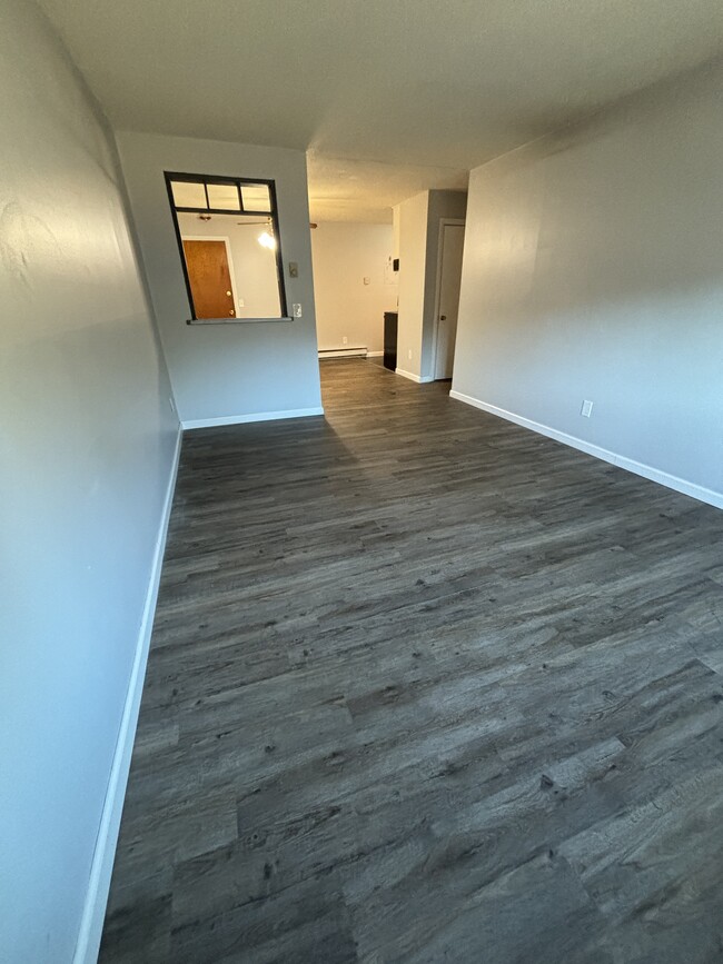 Living room w view into dining room - 5 Turnpike Rd