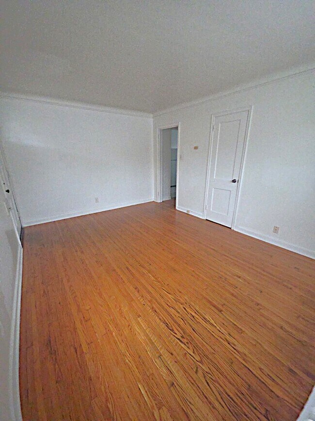 Foto del edificio - 656 Cleveland Ave S