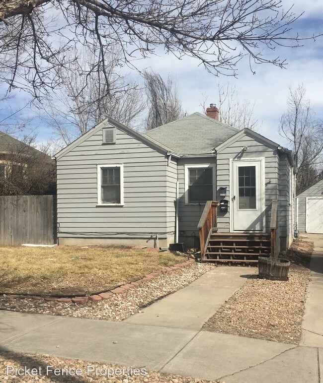 2216 9th Ave, Greeley, CO 80631 Apartment for Rent in Greeley, CO