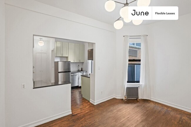 Building Photo - 635 East 9th Street