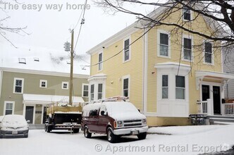 Building Photo - 26 Putnam St