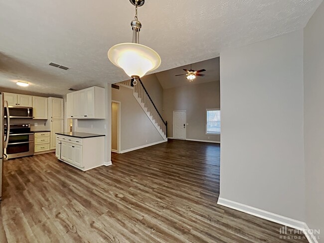 Building Photo - 1218 Melvin Dr