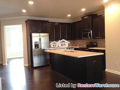 Foto del edificio - 1290 Hopkins Dr