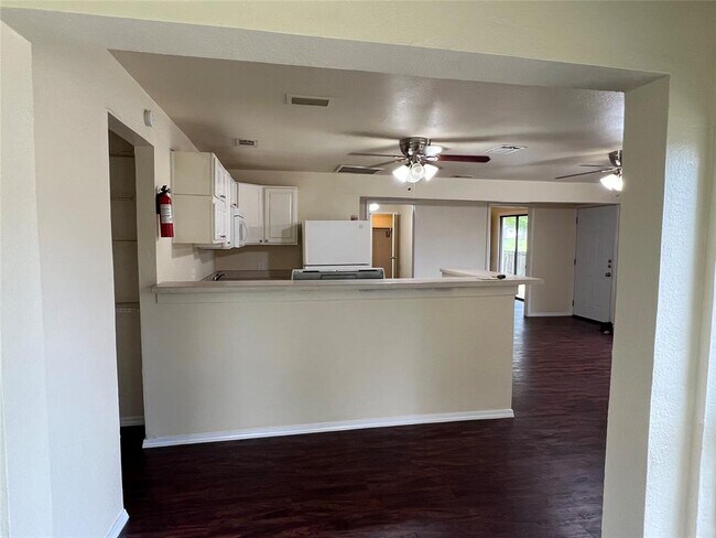 Foto del edificio - 14508 Thunderhead Rd