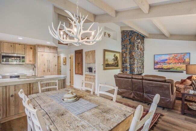 Foto del edificio - 731 S Mill St