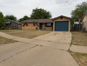Building Photo - 2614 Palomar Pl
