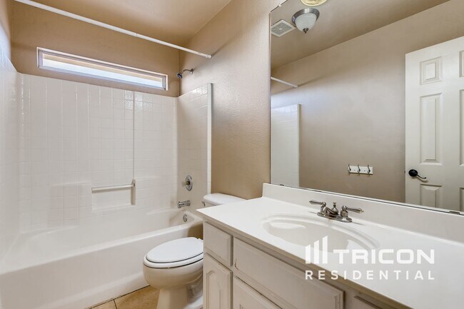 Foto del edificio - 10509 Melrose Ln