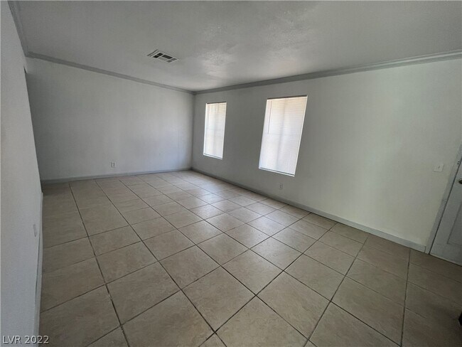 Building Photo - 3911 Torsby Pl