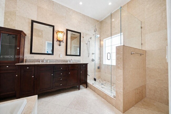 Foto del edificio - Tanglewood Circle, Weston, FL 33327 - 4 BR 2.5 BA single-family home