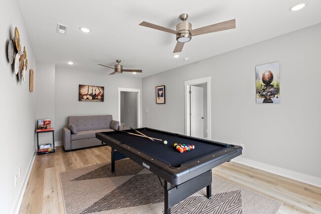 Building Photo - 312 Lineback Pl
