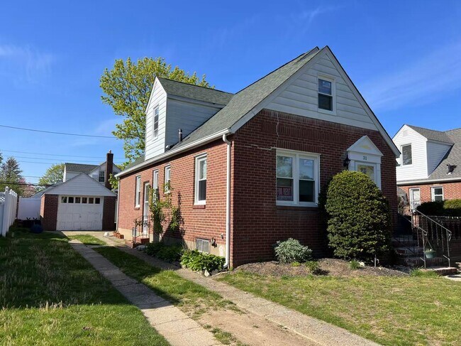 Foto del edificio - 31 Evergreen Ln