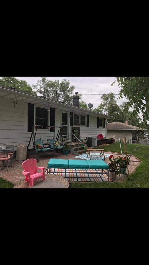 Primary Photo - 5109 Maher Ave