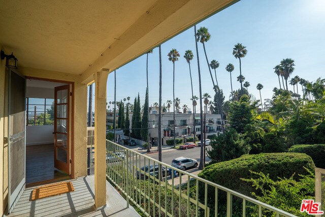 Foto del edificio - 4511 Finley Ave