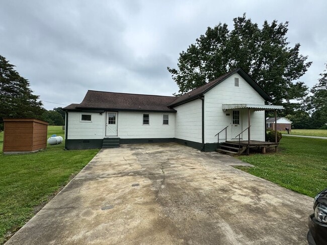 Building Photo - 2/1 in Grover, NC