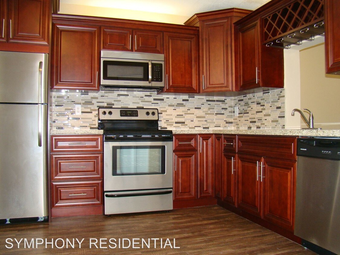 Foto principal - 11609 NW 25th St