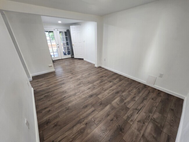 Foto del edificio - 5527 W 8th Ave