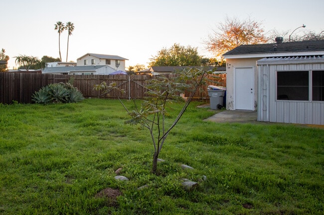 Building Photo - 3292 Karok Ave