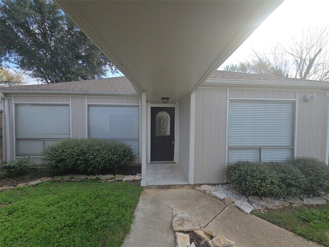 Building Photo - 10935 Indian Vista Dr