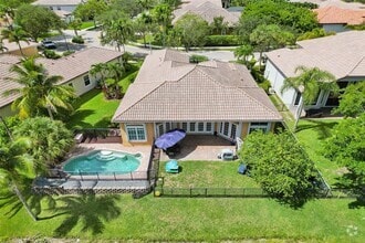 Building Photo - 11445 NW 75th Manor