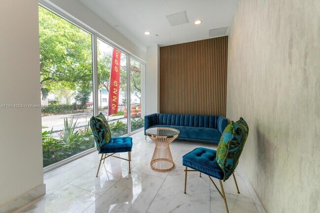 Foto del edificio - 1850 Monroe St