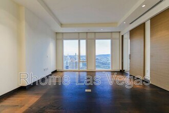 Building Photo - 3750 Las Vegas Blvd S