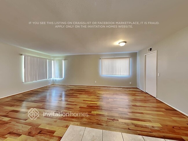 Foto del edificio - 22714 Ingomar St