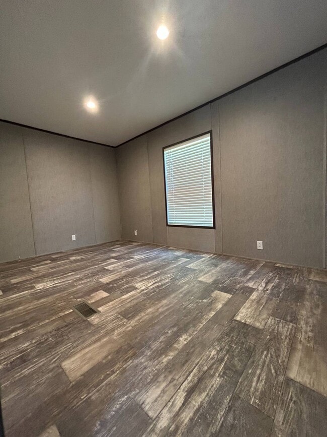 Building Photo - 117 Autumn Ln