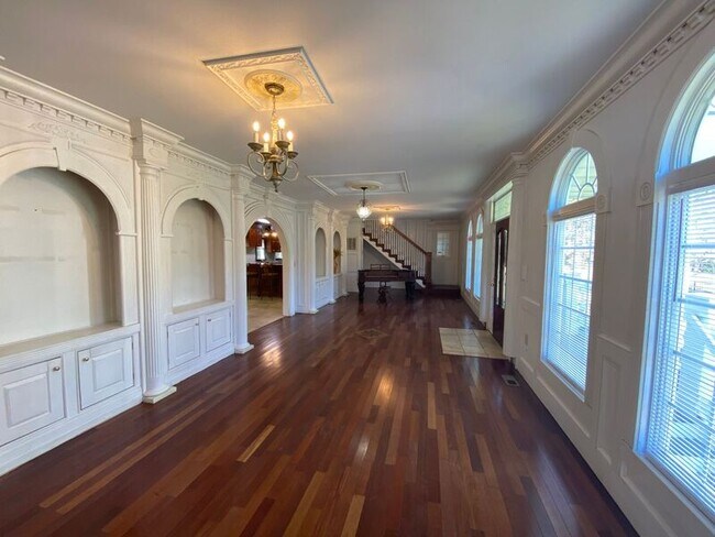 Building Photo - 3108 Mine Rd