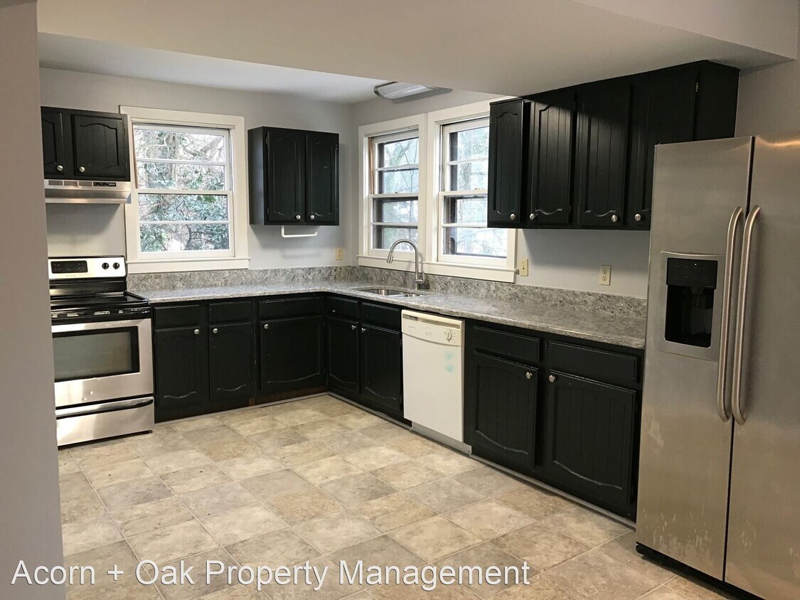 Foto principal - 4 br, 2 bath House - 125 Purefoy Rd