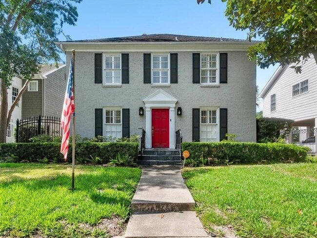Building Photo - 3021 Wroxton Rd