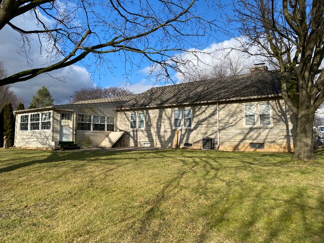 Foto del edificio - 3638 E Newport Rd