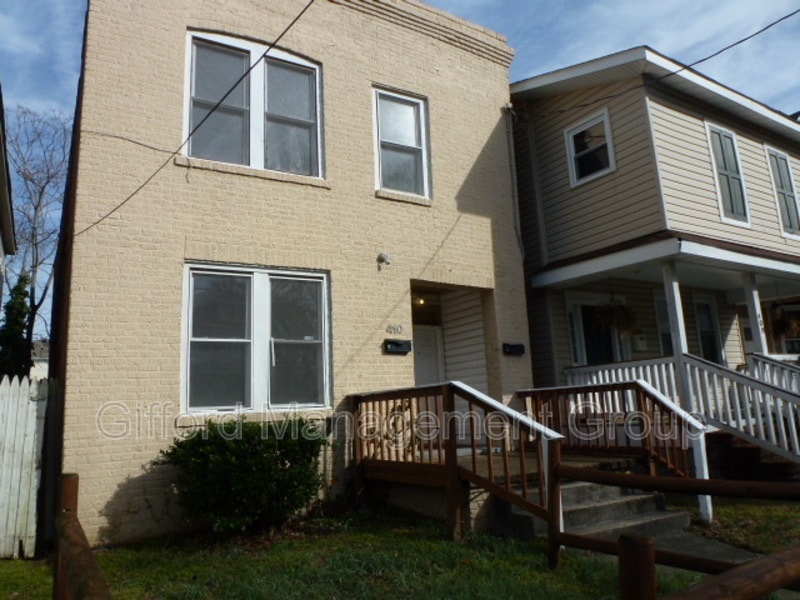 Primary Photo - 410 W 31st St
