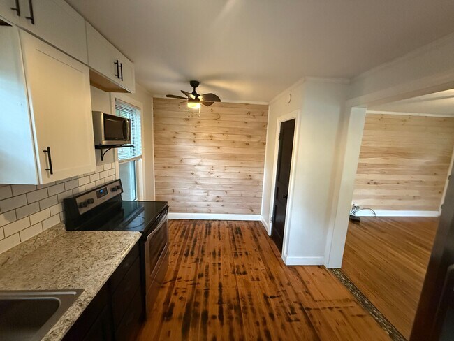 Foto del edificio - 417 S 8th St