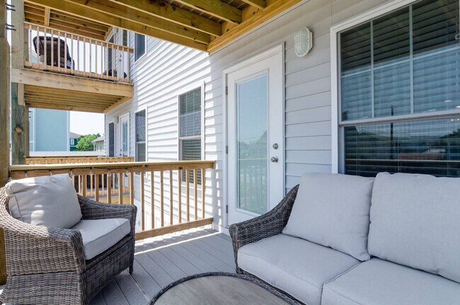 Building Photo - 1416 Bonito Ln