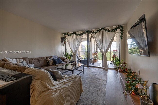 Building Photo - 2810 N 46th Ave