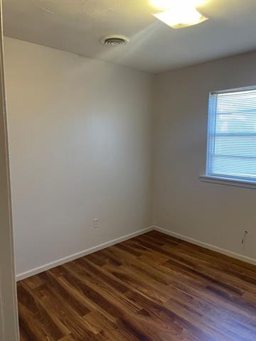 Building Photo - 634 S San Jose Dr