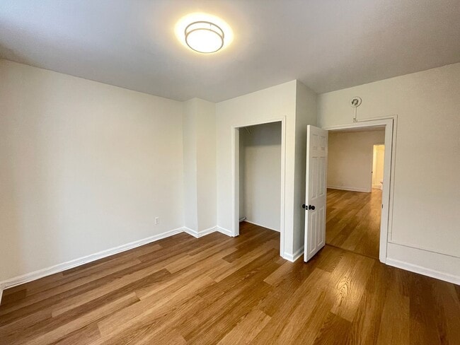 Building Photo - 33 Malvern St