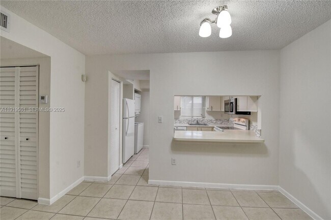 Foto del edificio - 14900 SW 82nd Terrace