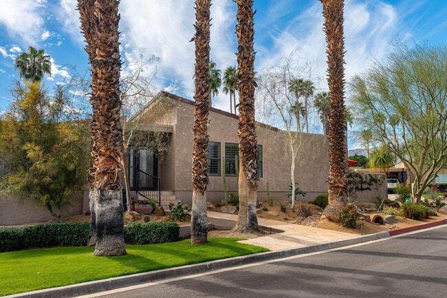 Building Photo - 48910 Noline Pl