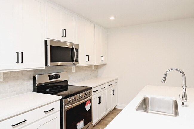 Foto del edificio - Pet-Friendly Glenbrook Apartment Near Crozet Park